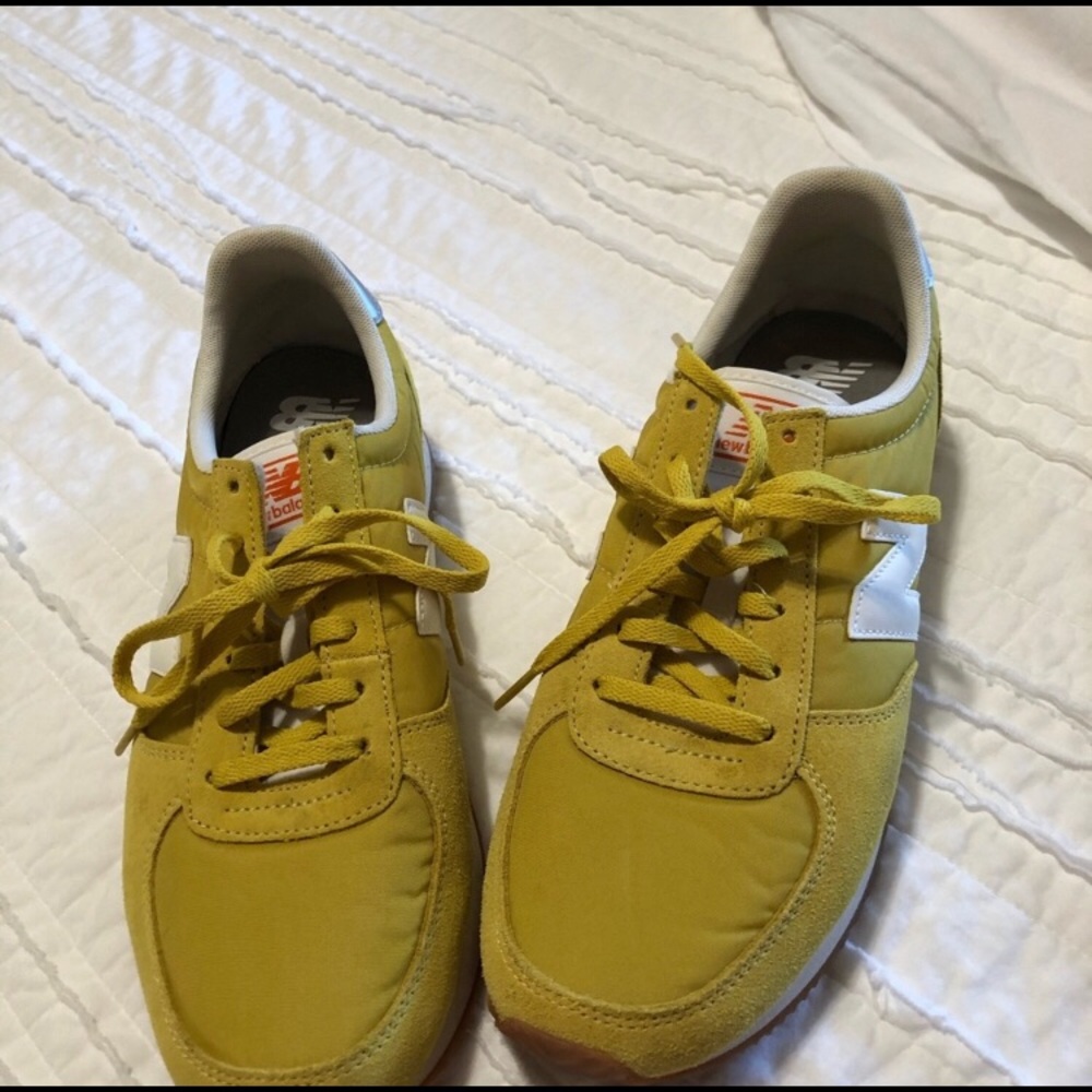 yellow new balance shoes